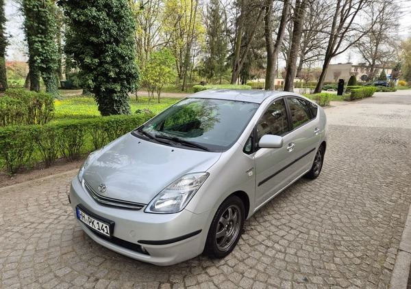 Toyota Prius cena 27950 przebieg: 159750, rok produkcji 2006 z Wrocław małe 211